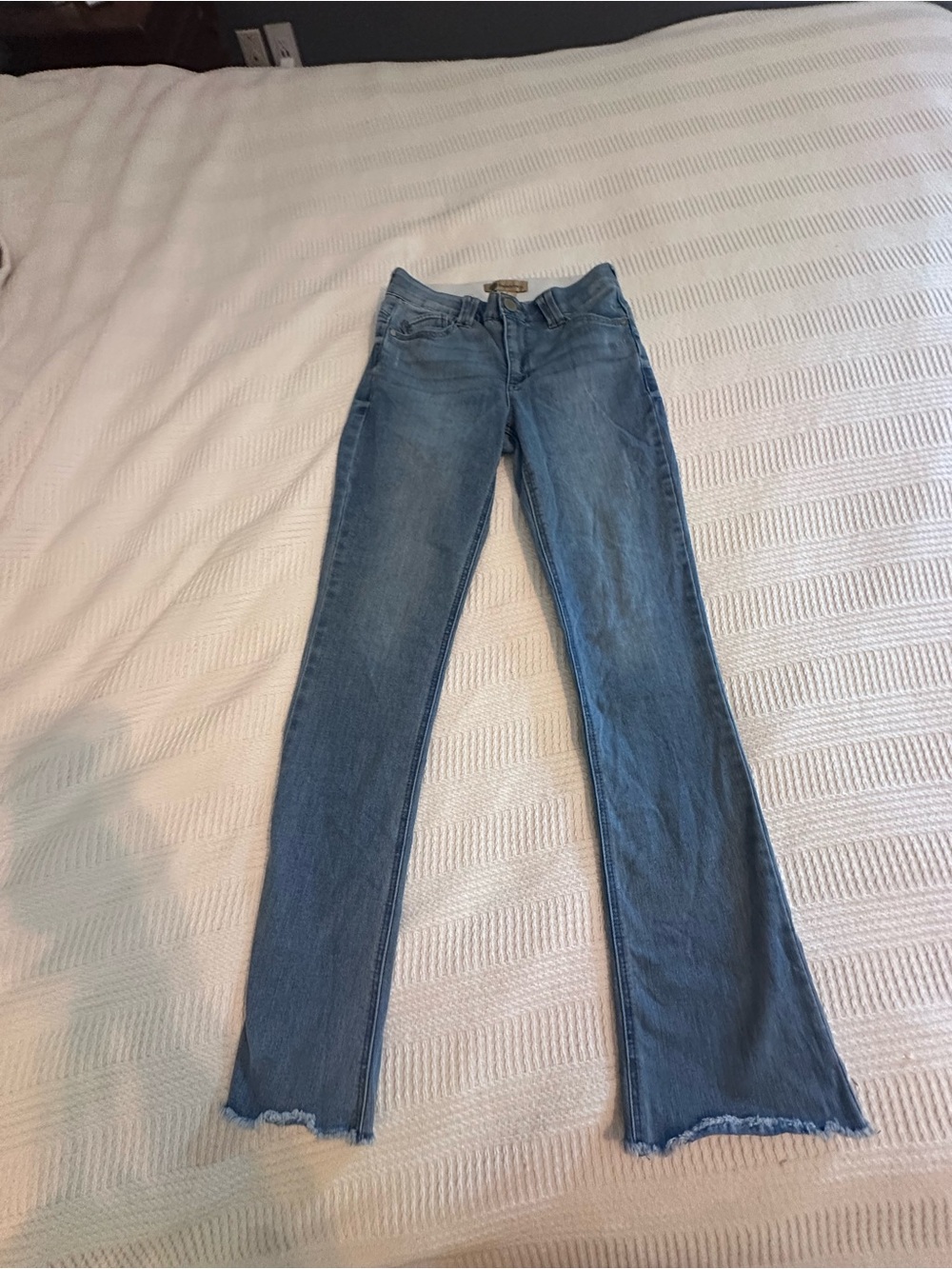Democracy Absolution Raw Hem Flare Jeans Size 2 Medium Wash Stretch